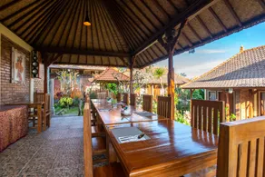 The Garuda Villa and Restaurant - Image 2