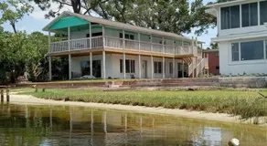 Studio with Private Beach on Bayou Grande - Image 3