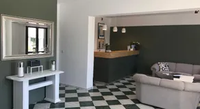 Natalie's Hotel - Image 5