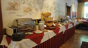 Hotel Schloss Lerchenhof - Image 4