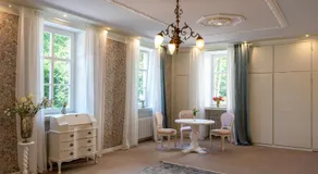 Schlosshotel Wilhelmsthal - Image 2