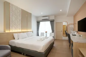 Riski Residence Ngamwongwan - Image 2