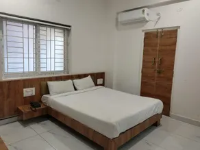 Hotel V & D Grand - Image 1