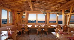 Fronalpstock Hotel & Restaurant - Image 5
