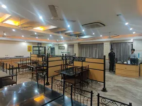 Hotel Aishwaryaa - Image 4