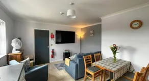 Shalom Apartment 98B - Image 3
