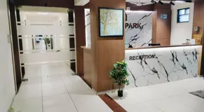 Hotel Royal Park Rooms - Image 2
