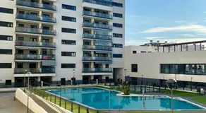 Nuevo Moderno Apartamento de Lujo - Image 3