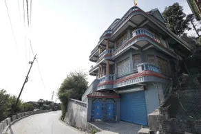 GYAMCHUNGLA HOME STAY. 3 rooms with 3 big bathroom - Image 3