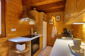 Chalet Anemone - Image 3