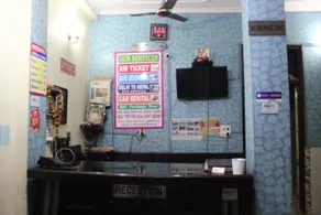 Hotel Deurali Dx @ Walk in Nizamuddin Railway Stn - Image 3