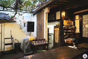 Ulsan Suyeon's Hanok Stay - Image 2