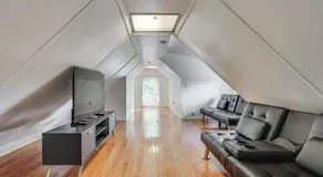 Nature & City Access! Family Home in North Jersey - Image 3