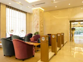 Days Hotel Frontier Nantong - Image 5