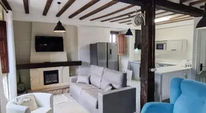 Casa Entrepeñas 3000 - Image 2