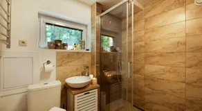 Chalet Green Park - Image 2