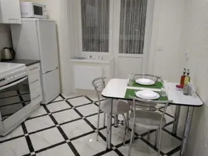 PaulMarieApartments on Beloborodova - Image 3