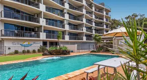 Sails Resort Caloundra - Image 2