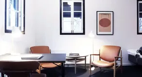 House of Finn Juhl Hakuba - Image 2