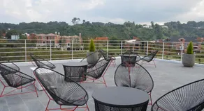 Cozy Stays Cayala Apartments (407) - Image 5