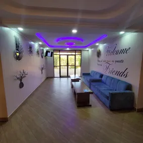 Monrovia Guest House - Image 5
