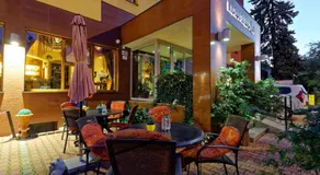 Hotel Max Inn - Image 5