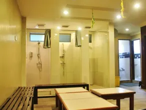 Prince Hotel - Image 3
