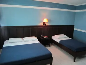 Miami Inn - Image 2