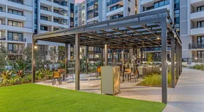 Modern 2BR Free parking near Olympic park - Image 2
