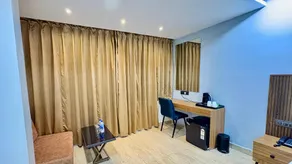 HOTEL GRAND VISTA - Image 4