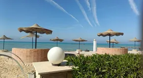 شاليه راكان الاستجمام صف أول على البحر - Image 3