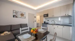 Honey Holiday Hotel - Image 2