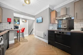 Rosemont ApartHotel - Image 3