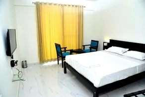 Hotel Sharada Inn - Image 3