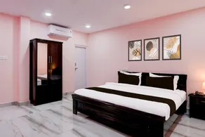 Hotel O V Guest Inn - Image 2