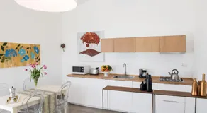 Rural und Design ein ruhiges Häuschen in einer grünen Gegend mit einem Gemeinschaftspool - Image 3