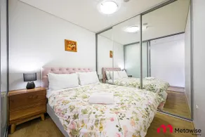 MetaWise/Burwood Westfield 2 Bed Free Parking WIFI - Image 2