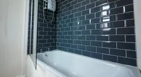 Bucknall Lodge Hanley Room 2 Double Room En-suite - Image 3
