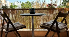 Nirvana Apartment Quiet Stay with Free Parking & Airport Access - Image 3