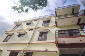 OYO Sukha Service Apartment - Image 3