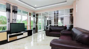 RedDoorz near RSD Idaman Banjarbaru Syariah - Image 2