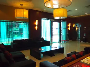 Swiss Hotel Apartment - Image 5