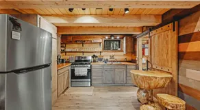 Rustic Elegance Lodge - Image 5