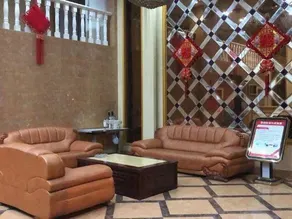 fenghuaxinpujingshangwujiudian - Image 3