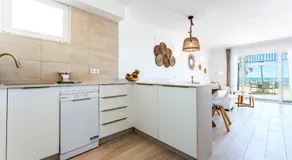 Dona Lola Sandra - Cozy beach front house with open sea views located in Calahonda only few minutes away from Marbella - Costa del sol CS111 - Image 4