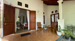 Cenreeza Airport Villa - Image 3