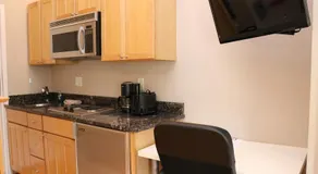 Charming Studio in Boston Brownstone, #6 - Image 2