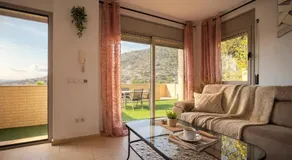 Appartement convivial et familial avec jardin et terrasse | Vue ville | Avec animaux autorisés - Image 2
