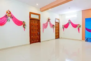 SPOT ON Love Buffet Restaurant & Benquet Holl - Image 5