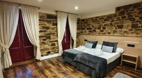 Albergue Casa Cuartel - Image 2